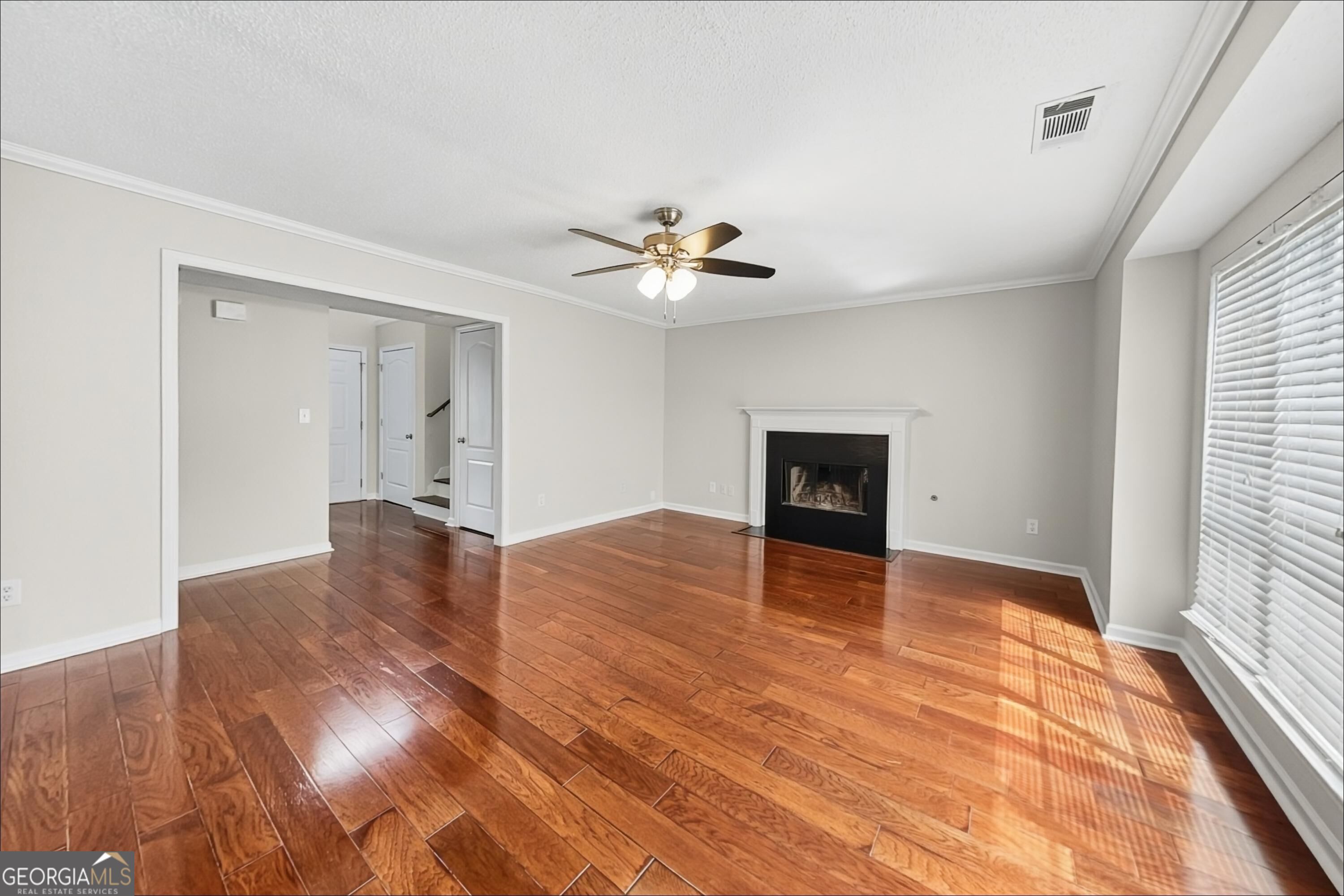 509 Horseshoe Circle Property Photo 2