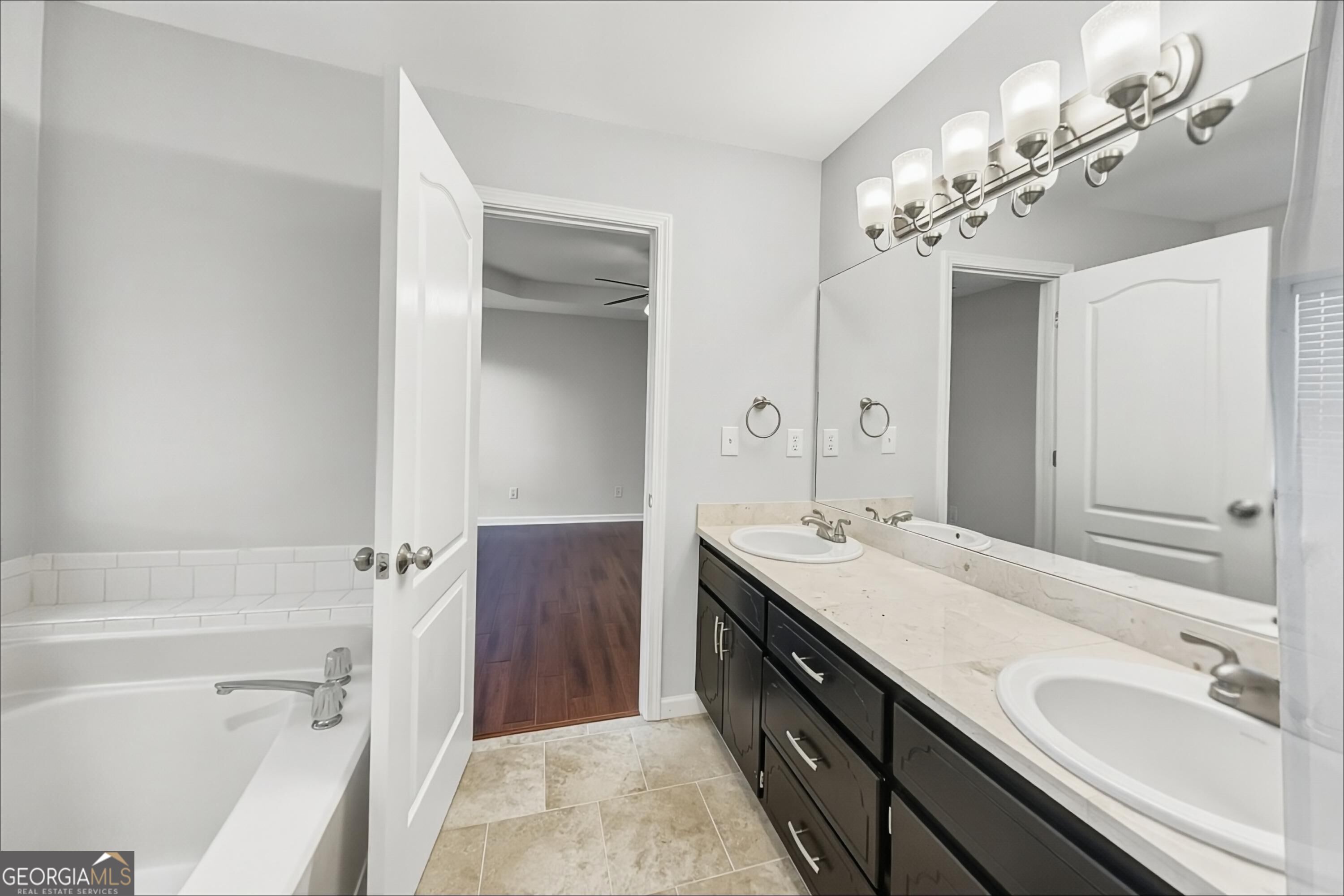 509 Horseshoe Circle Property Photo 11