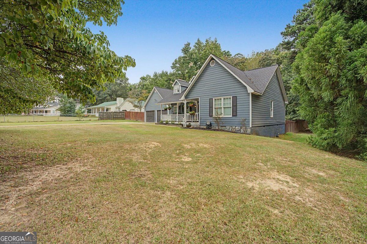 175 Main Line Road Property Photo 5