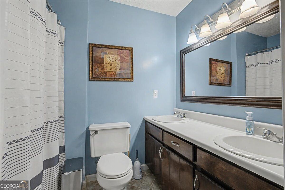 175 Main Line Road Property Photo 29