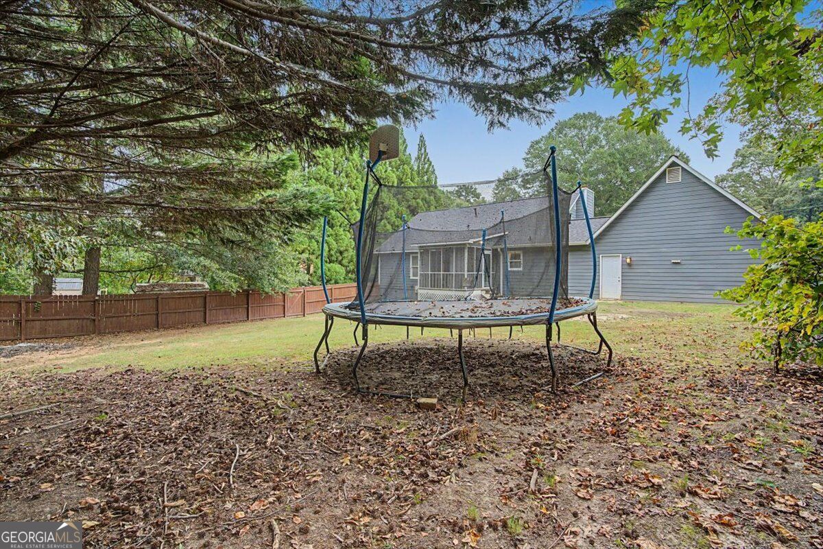 175 Main Line Road Property Photo 40