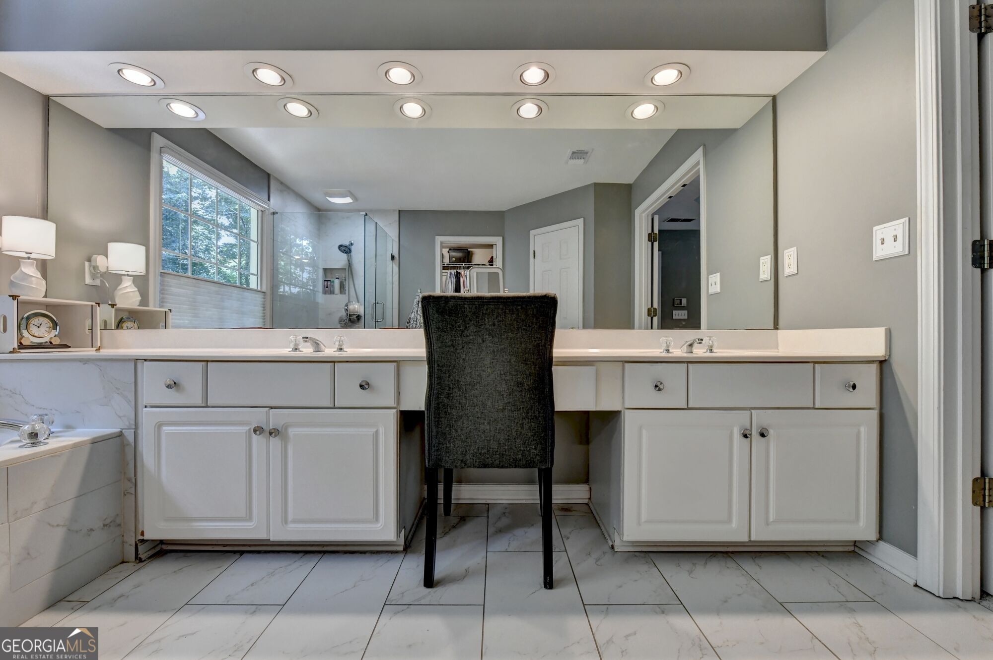 220 Ganton Court Property Photo 41