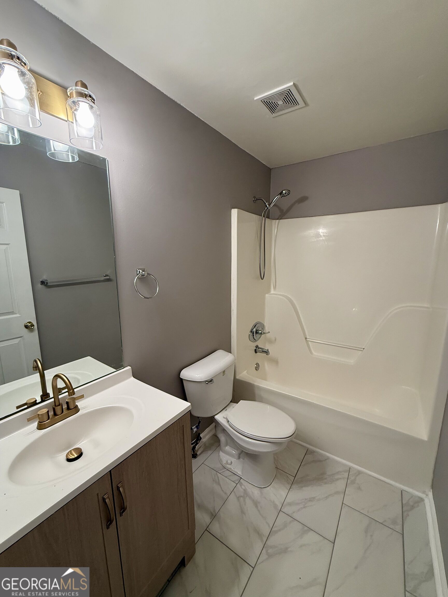 5237 Round Table Drive Property Photo 10
