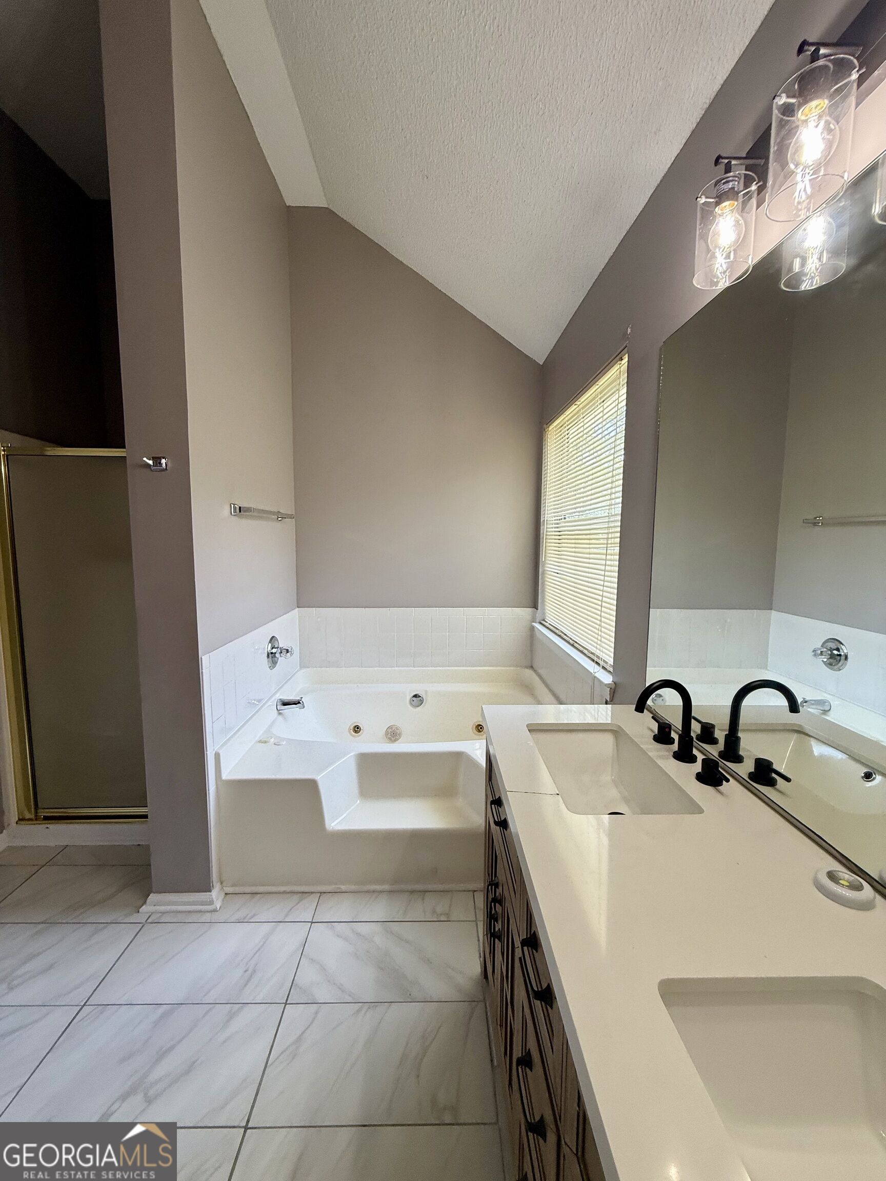 5237 Round Table Drive Property Photo 13