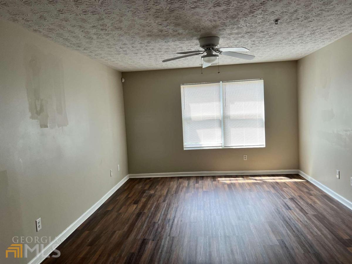 13101 Fairington Ridge Circle # 101 Property Photo 4