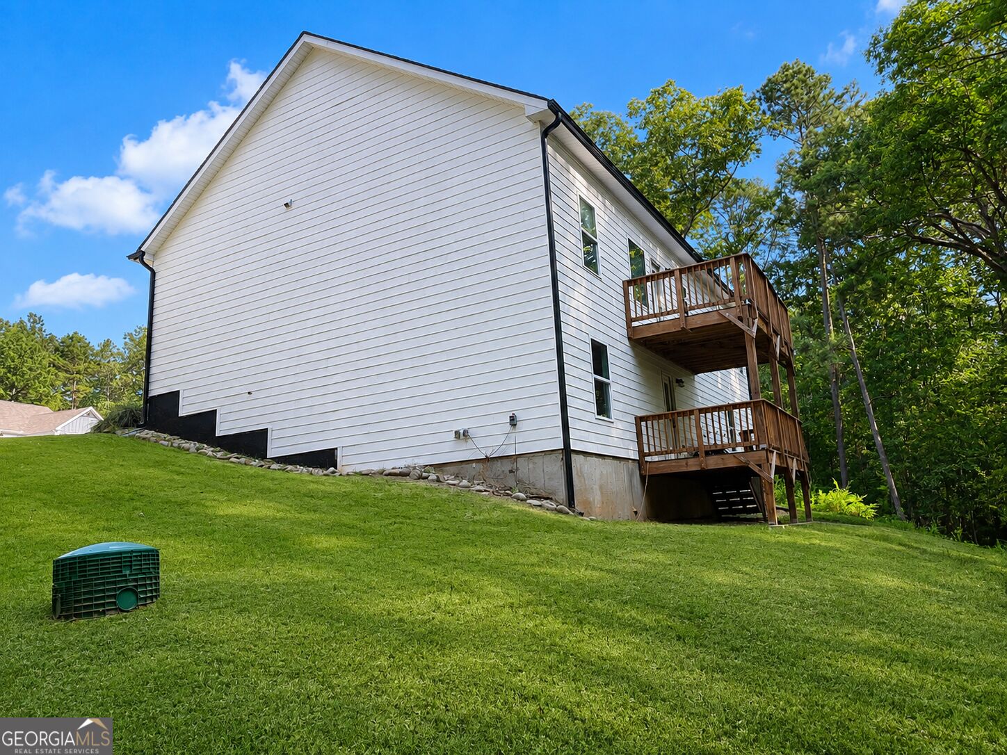 307 Tara Court Property Photo 4