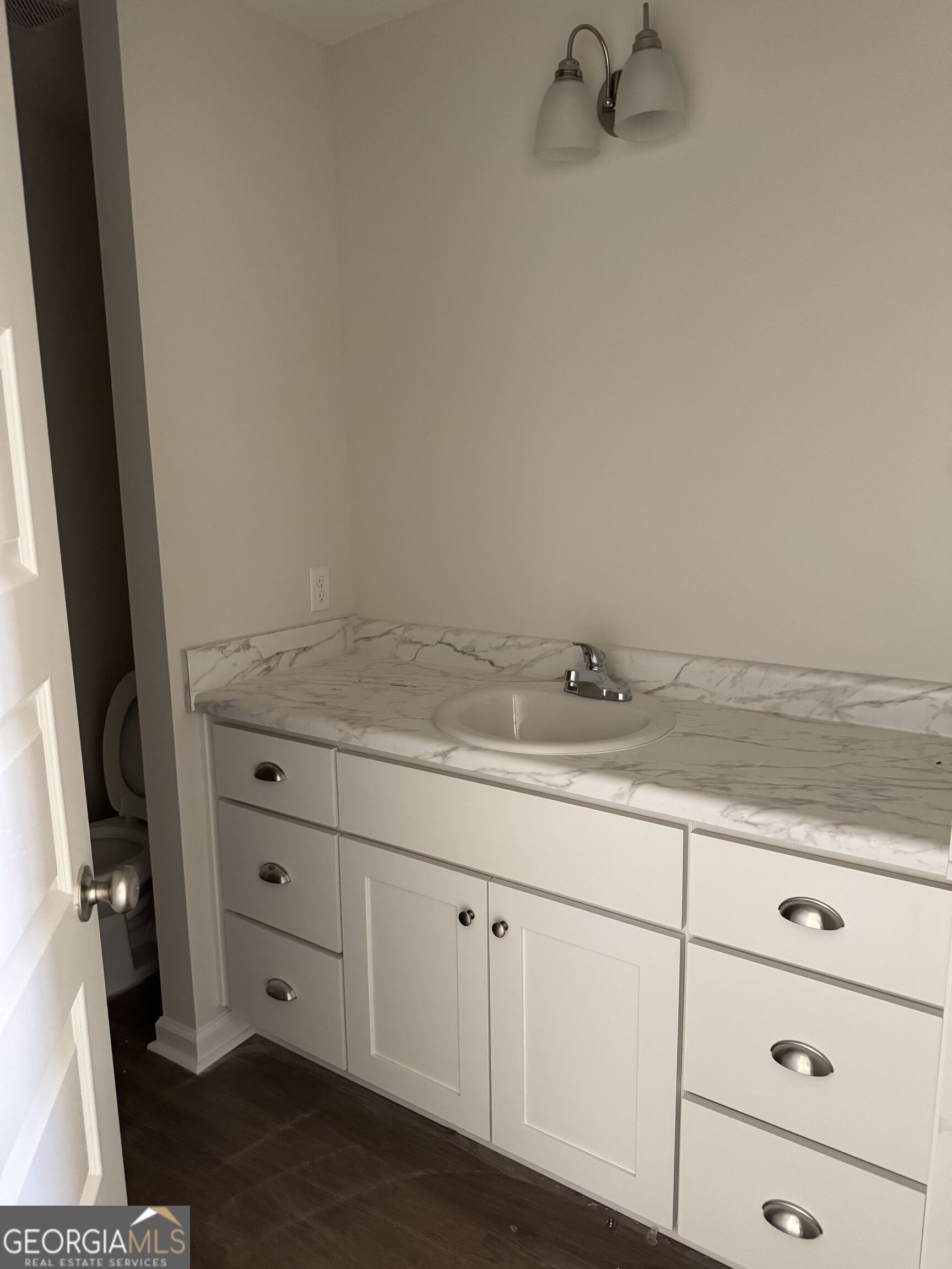 509 Nickies Way Property Photo 14