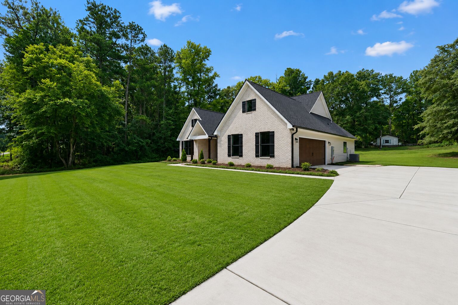 203 Mckneely Road Property Photo 4