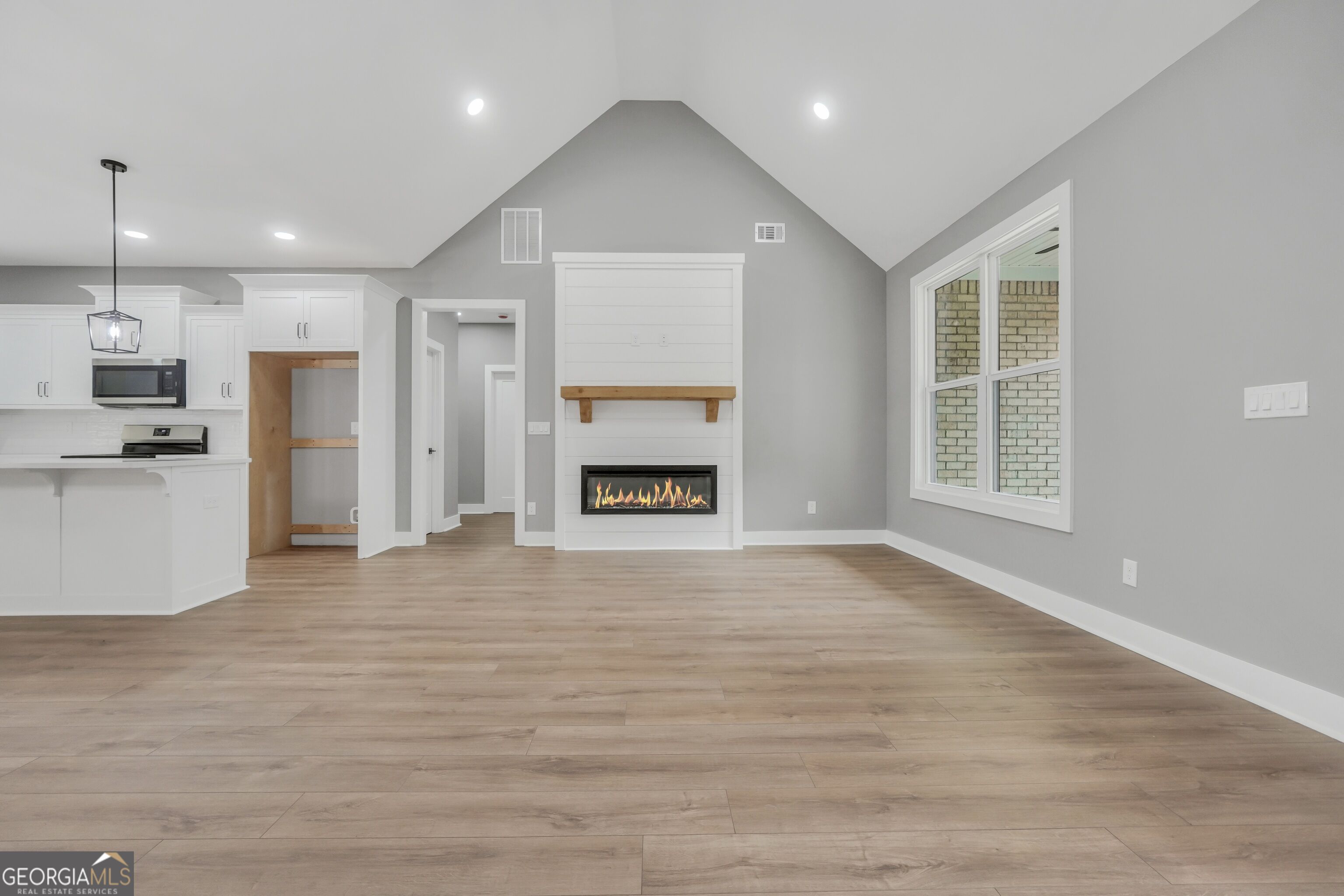 203 Mckneely Road Property Photo 8