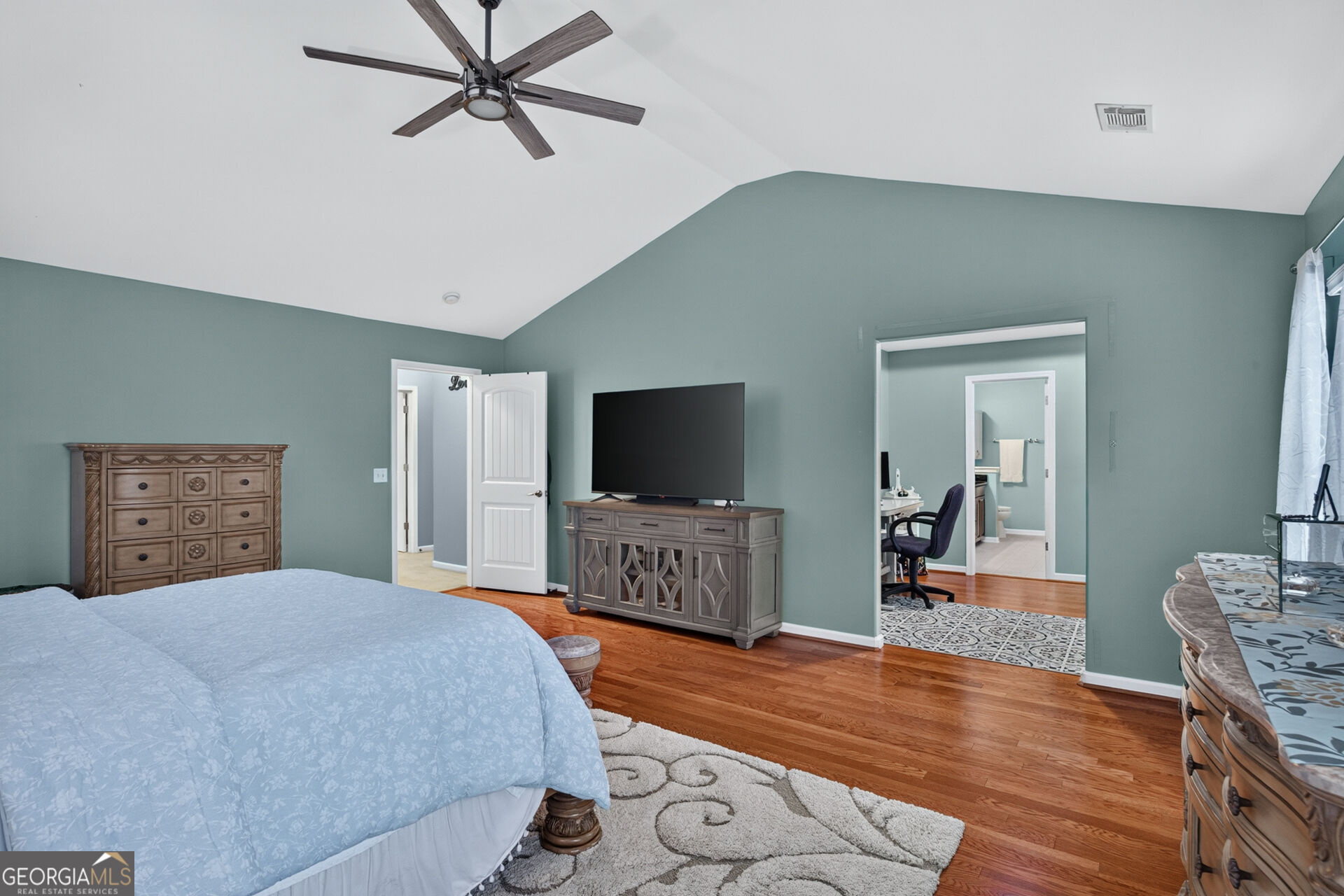 6 Castle Hill Road Property Photo 32