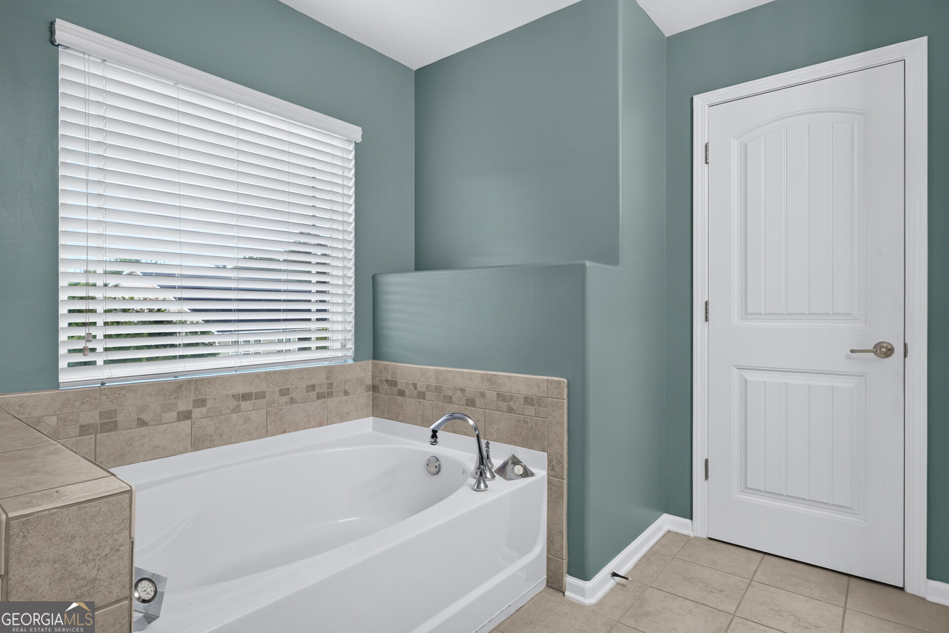 6 Castle Hill Road Property Photo 36