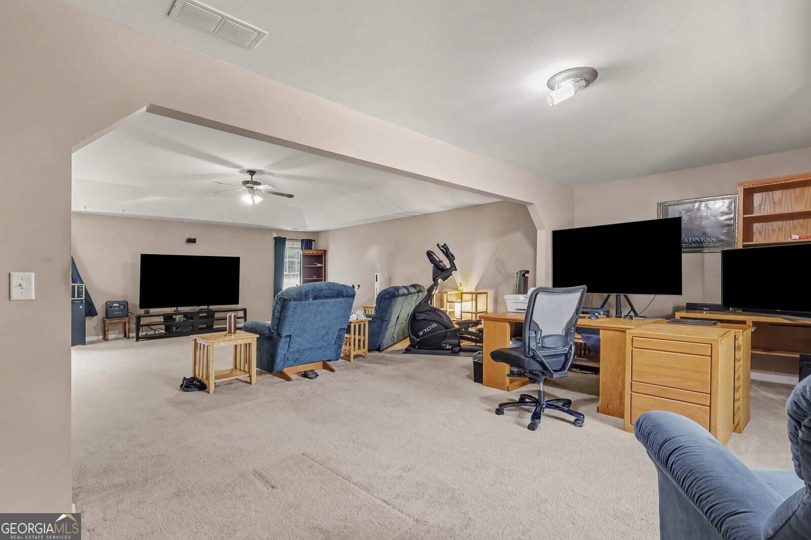 6524 Barkston Trace Property Photo 5