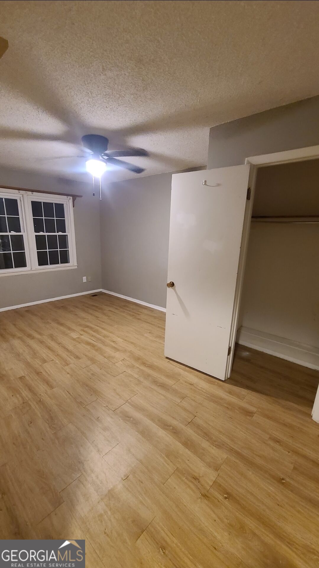 213 Woodcrest Circle Property Photo 2