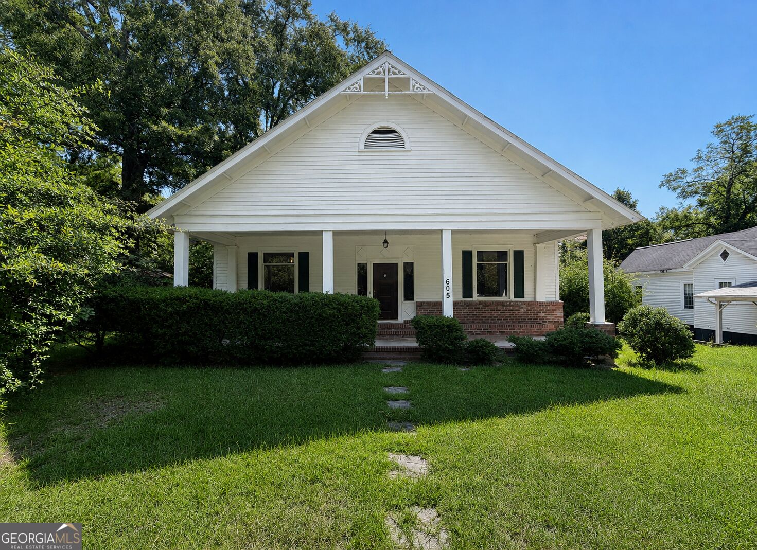 605 S Jefferson Street Property Photo 1