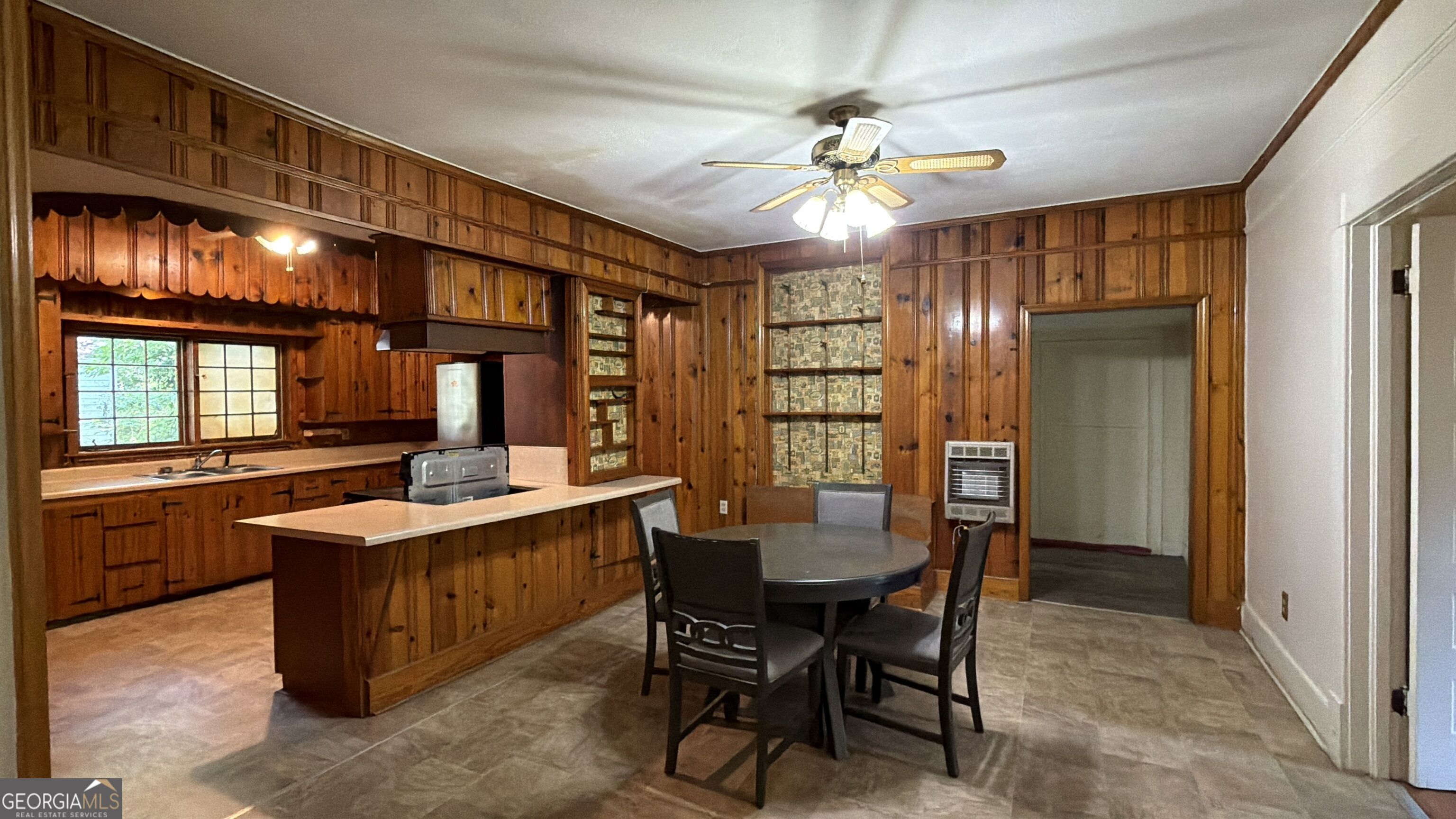 605 S Jefferson Street Property Photo 14