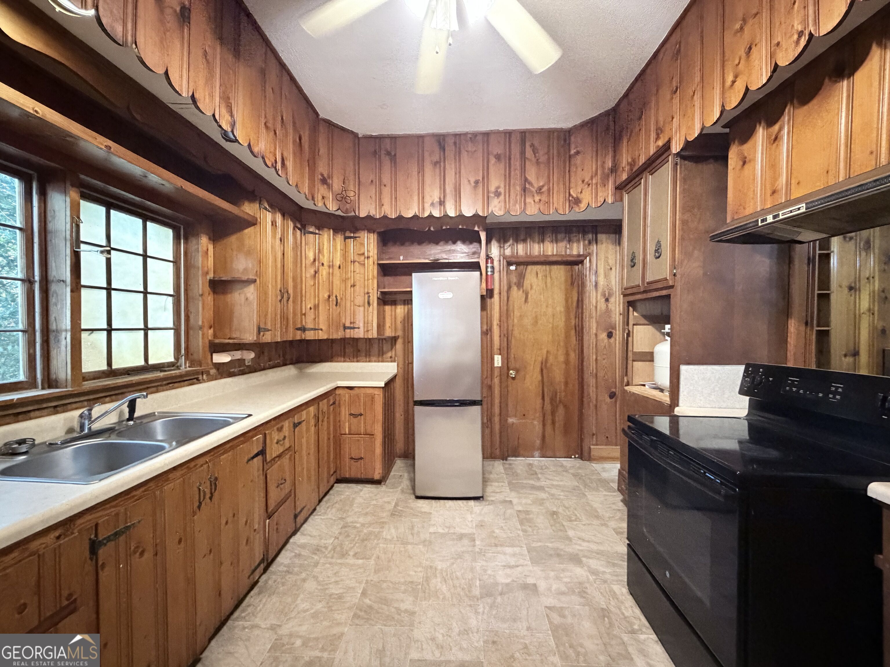 605 S Jefferson Street Property Photo 15