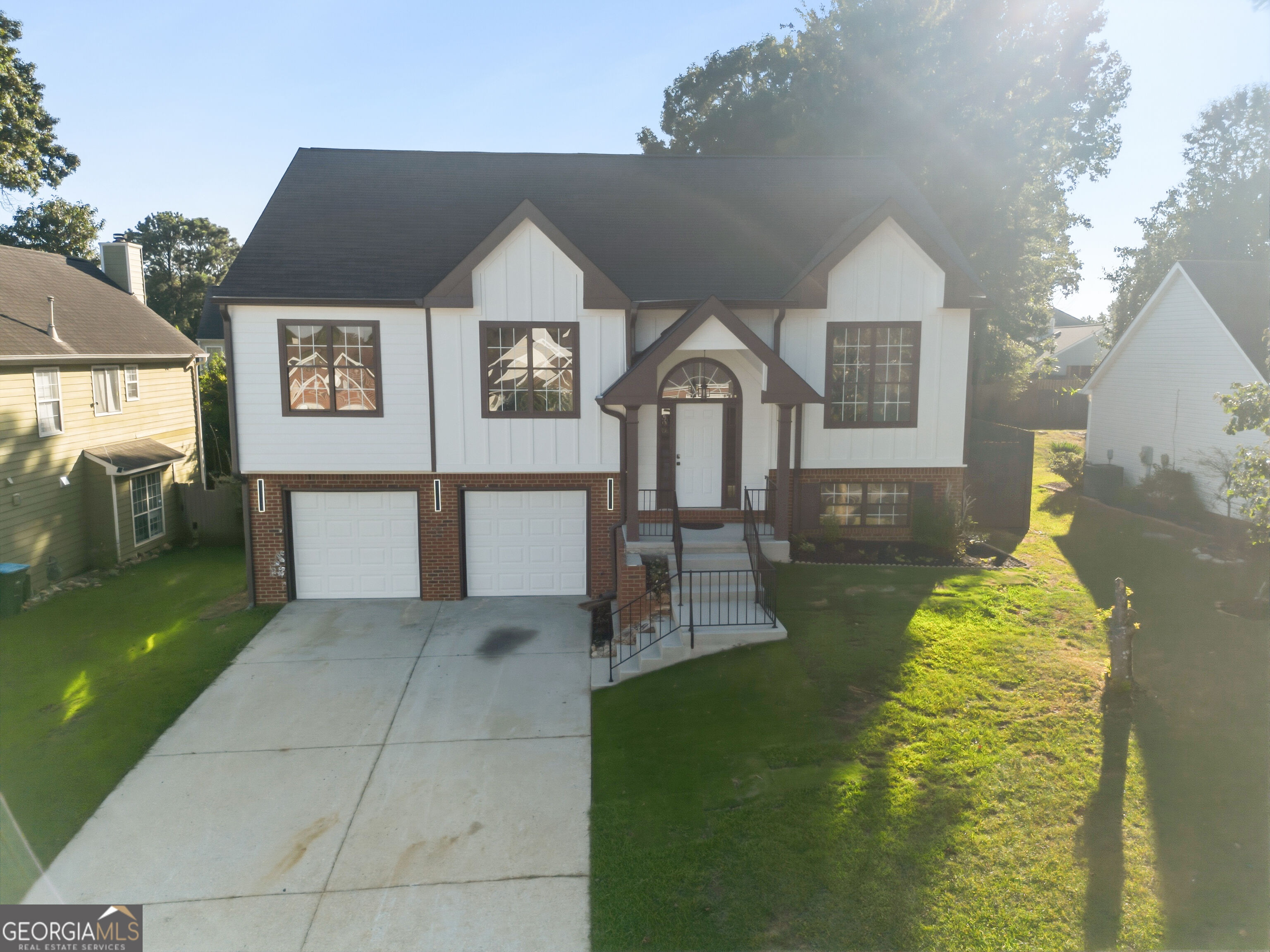 6802 Magnolia Park Drive Property Photo 1