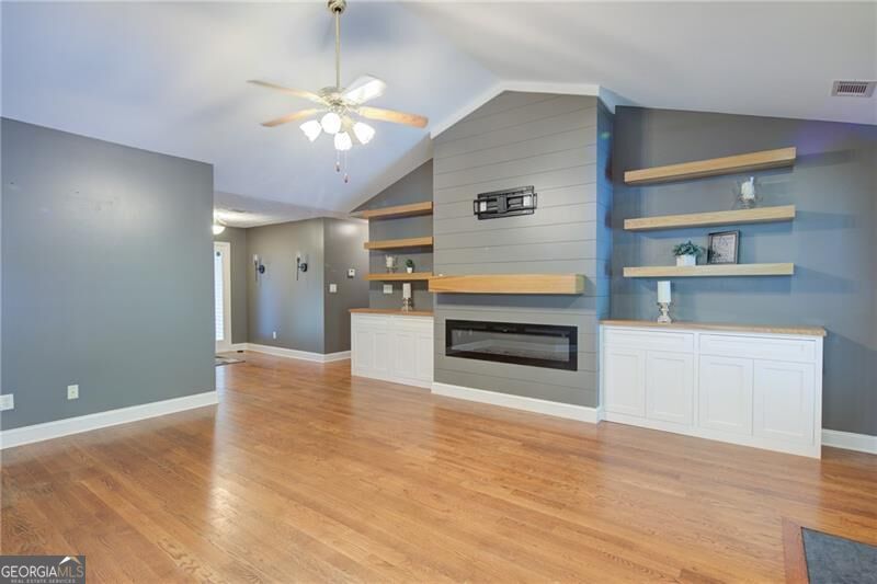 4267 Riviere Pt Property Photo 14