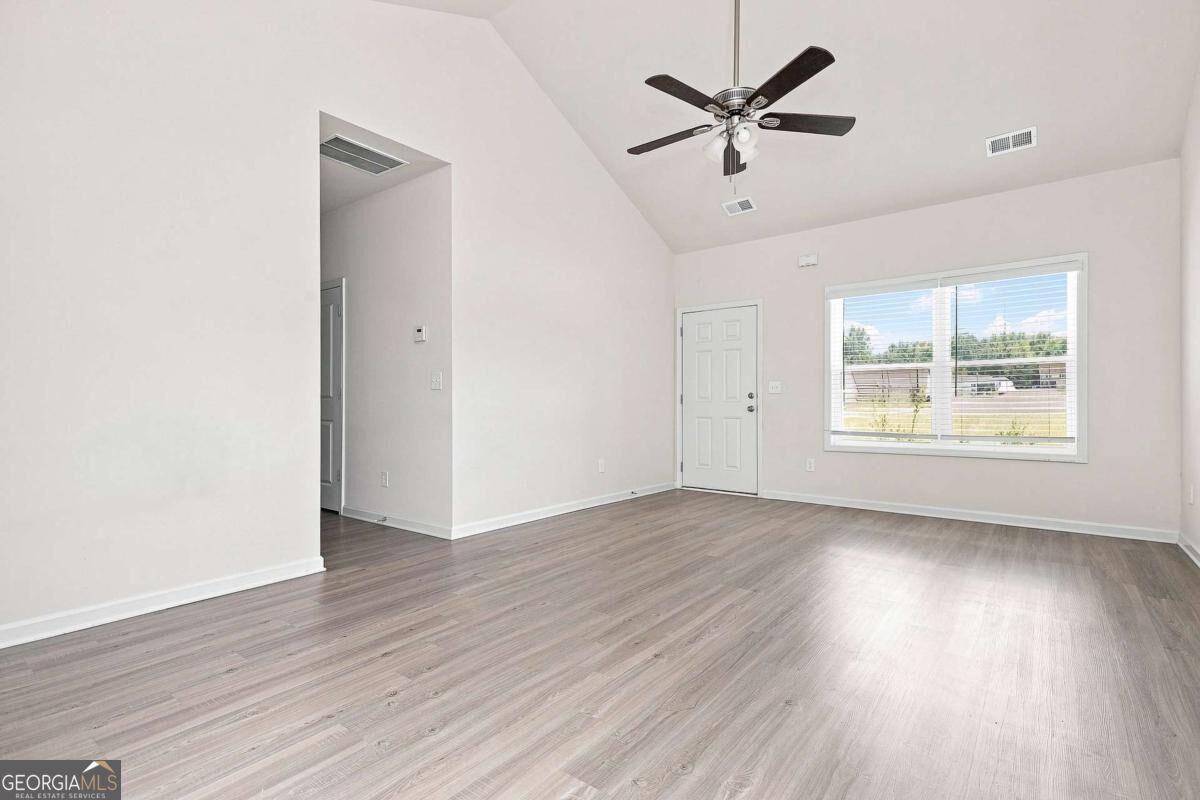 212 Venture Drive Property Photo 10