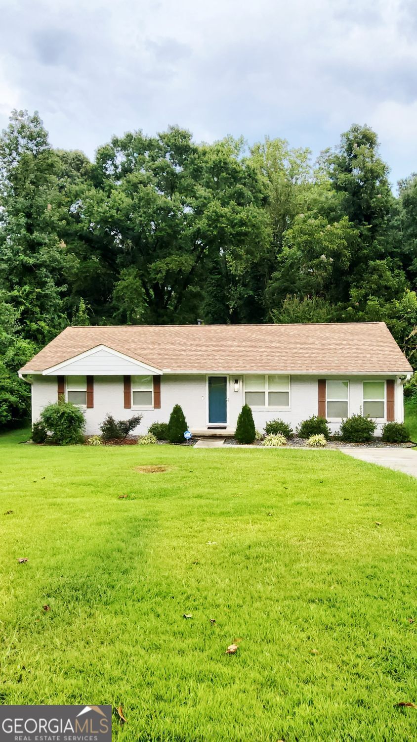 4058 Sweetbriar Lane Property Photo 1
