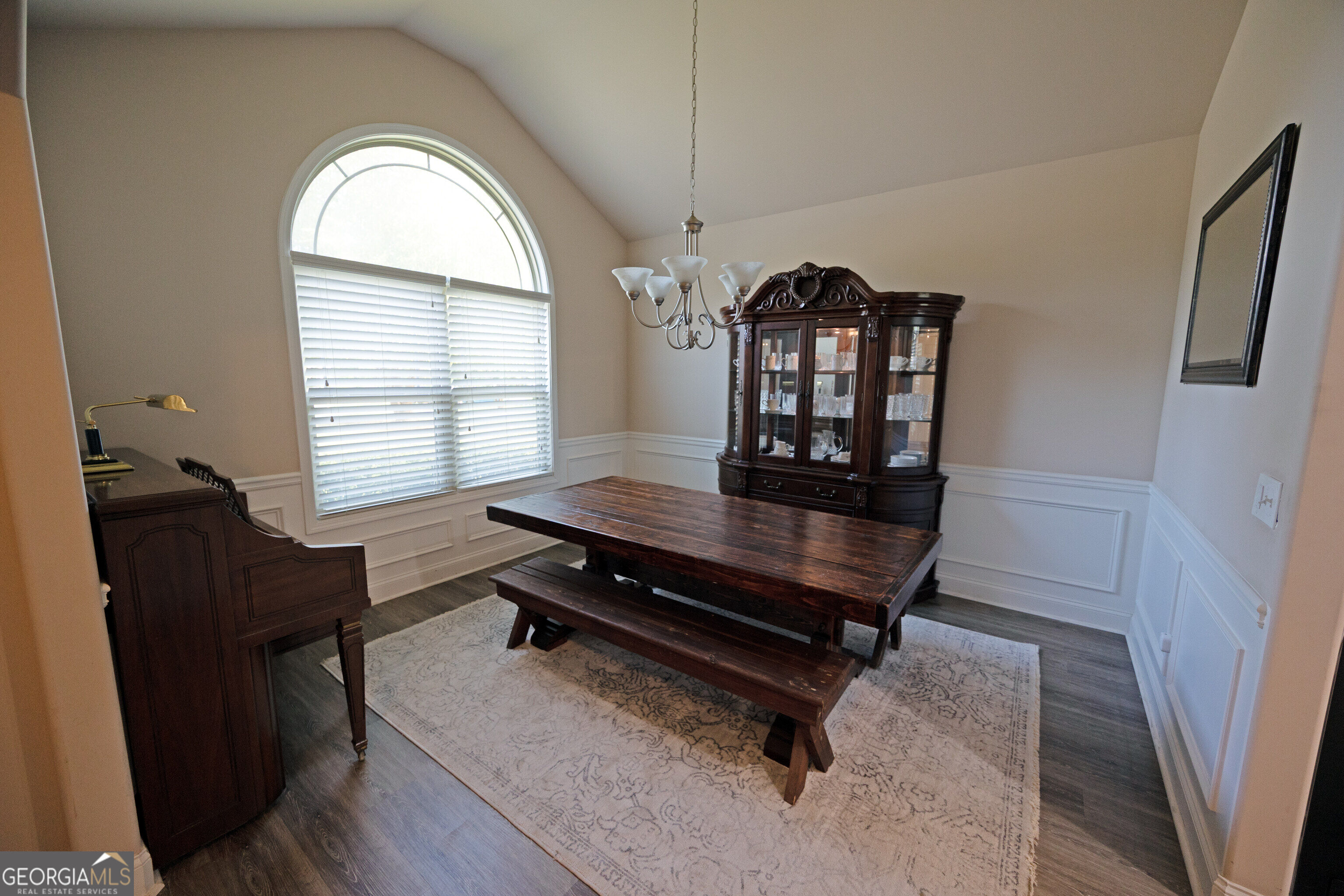 3307 Hancock Point Property Photo 4