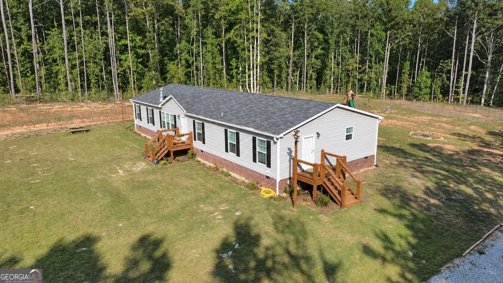 259 Hawks Trail Property Photo 3