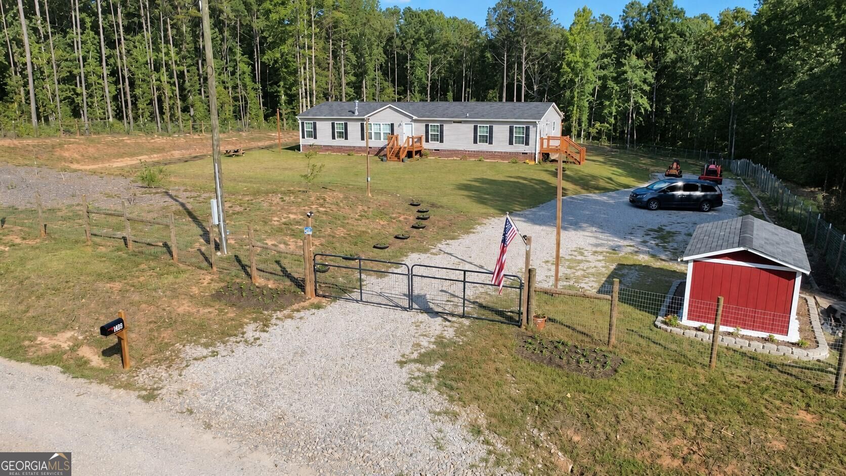 259 Hawks Trail Property Photo 5