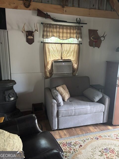 222 Laure Property Photo 5