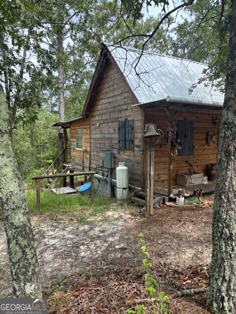 222 Laure Property Photo 11