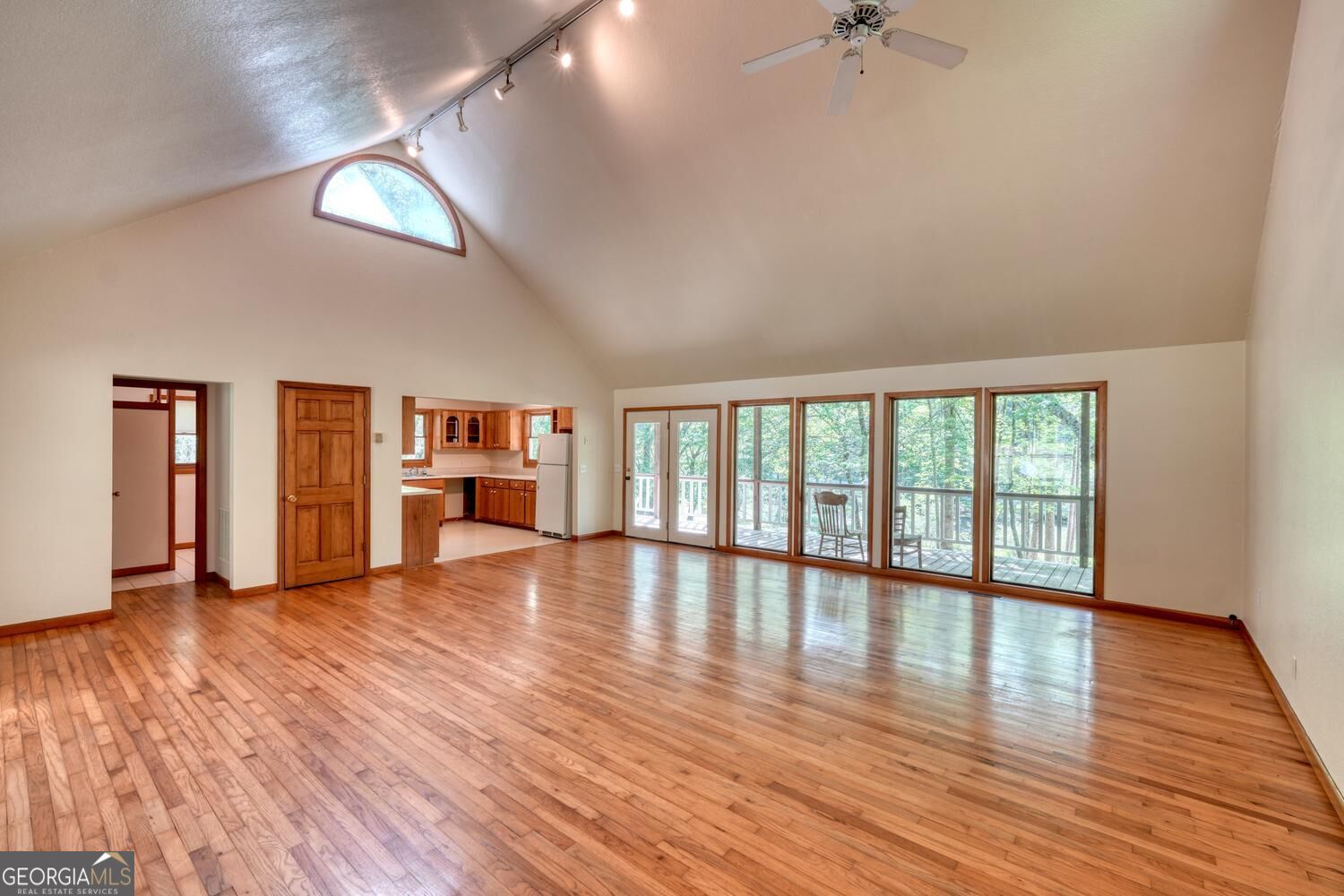 1493 Greasy Creek Road Property Photo 8
