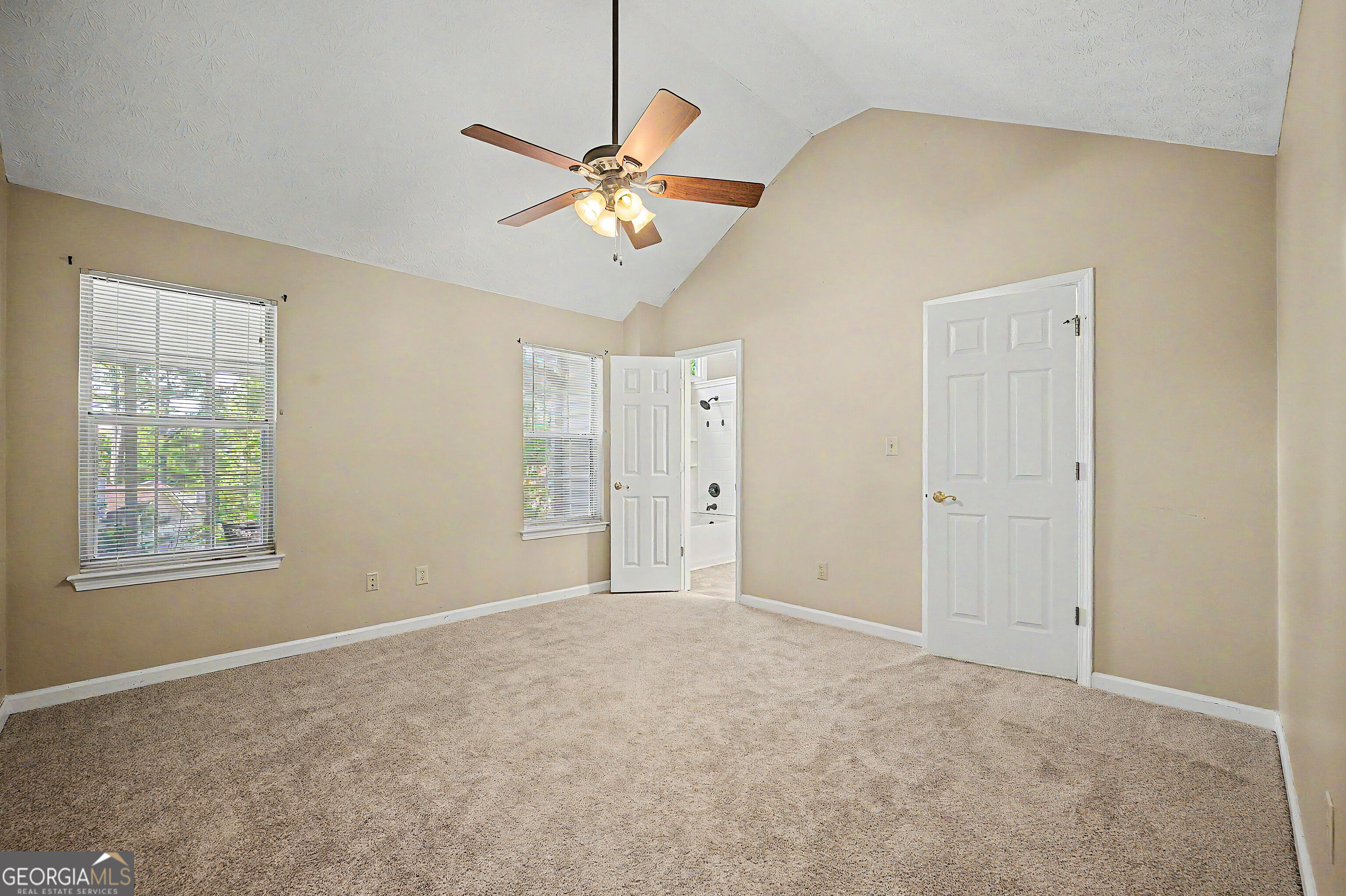 204 Spring Circle Property Photo 11