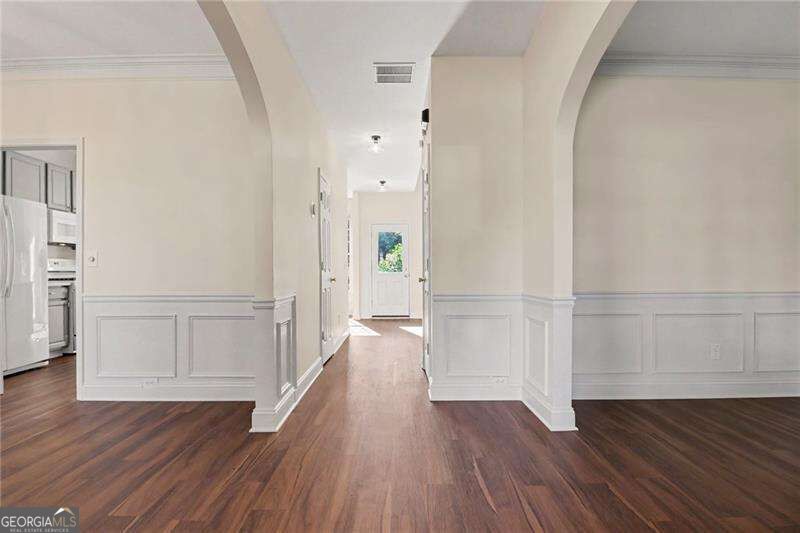 3060 Winston Terrace Court Property Photo 5