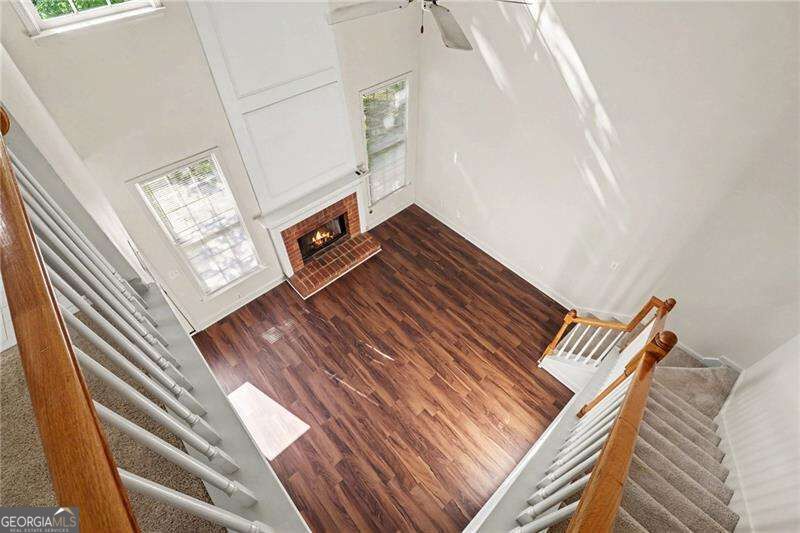 3060 Winston Terrace Court Property Photo 16