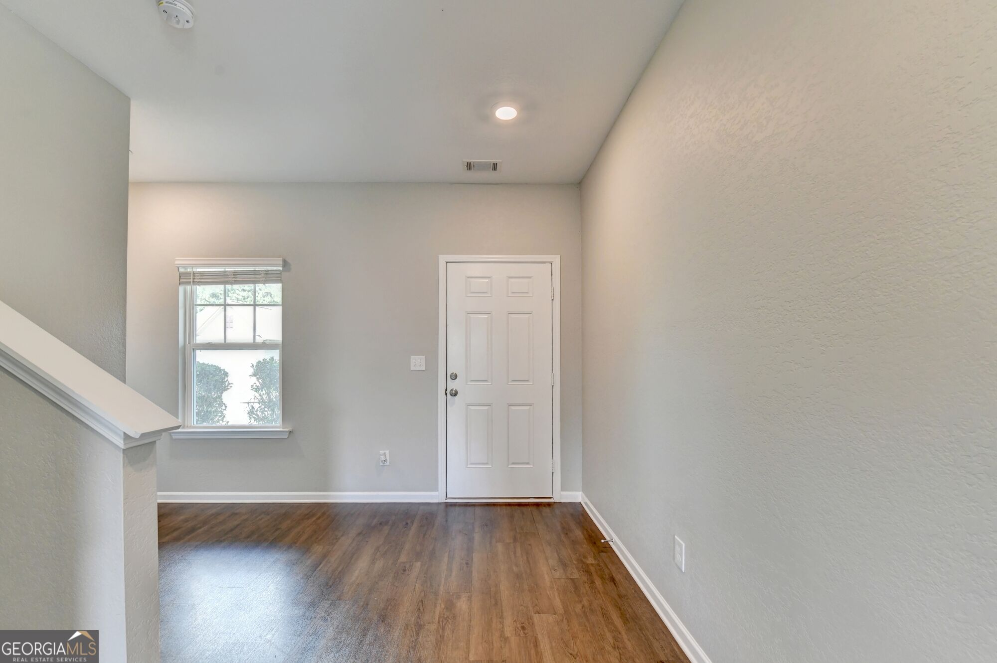 784 Fitzroy Drive Property Photo 6