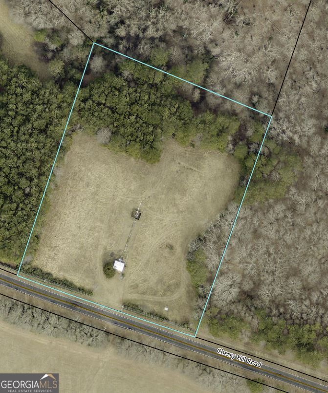 240 Cherry Hill Road Property Photo 3