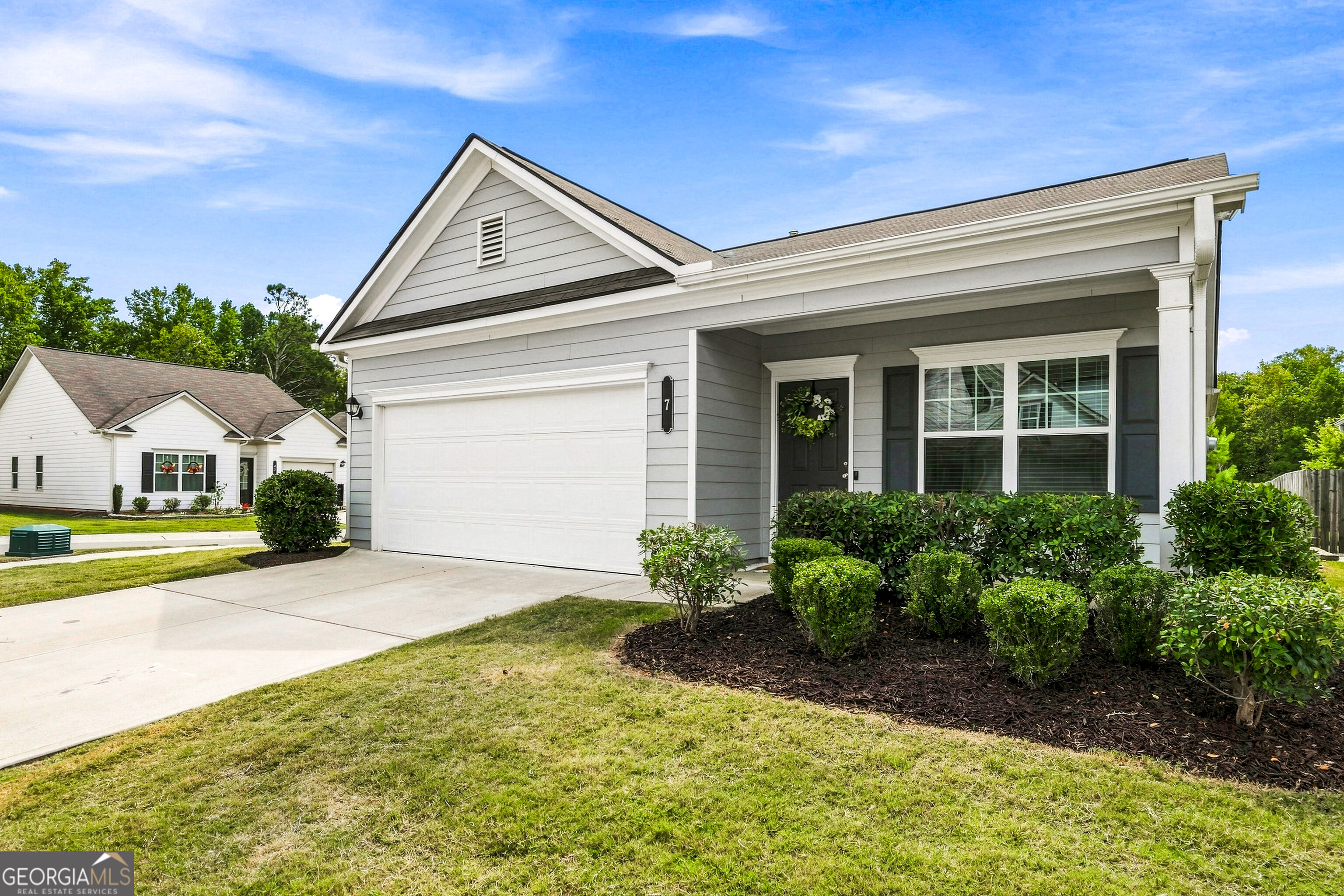 7 Crossroad Circle Property Photo 1
