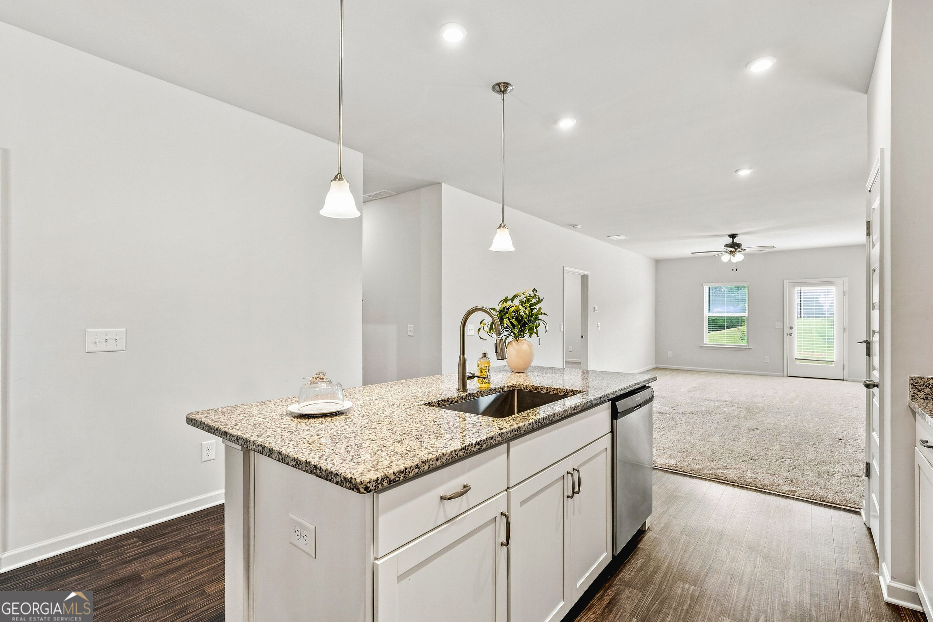 7 Crossroad Circle Property Photo 14