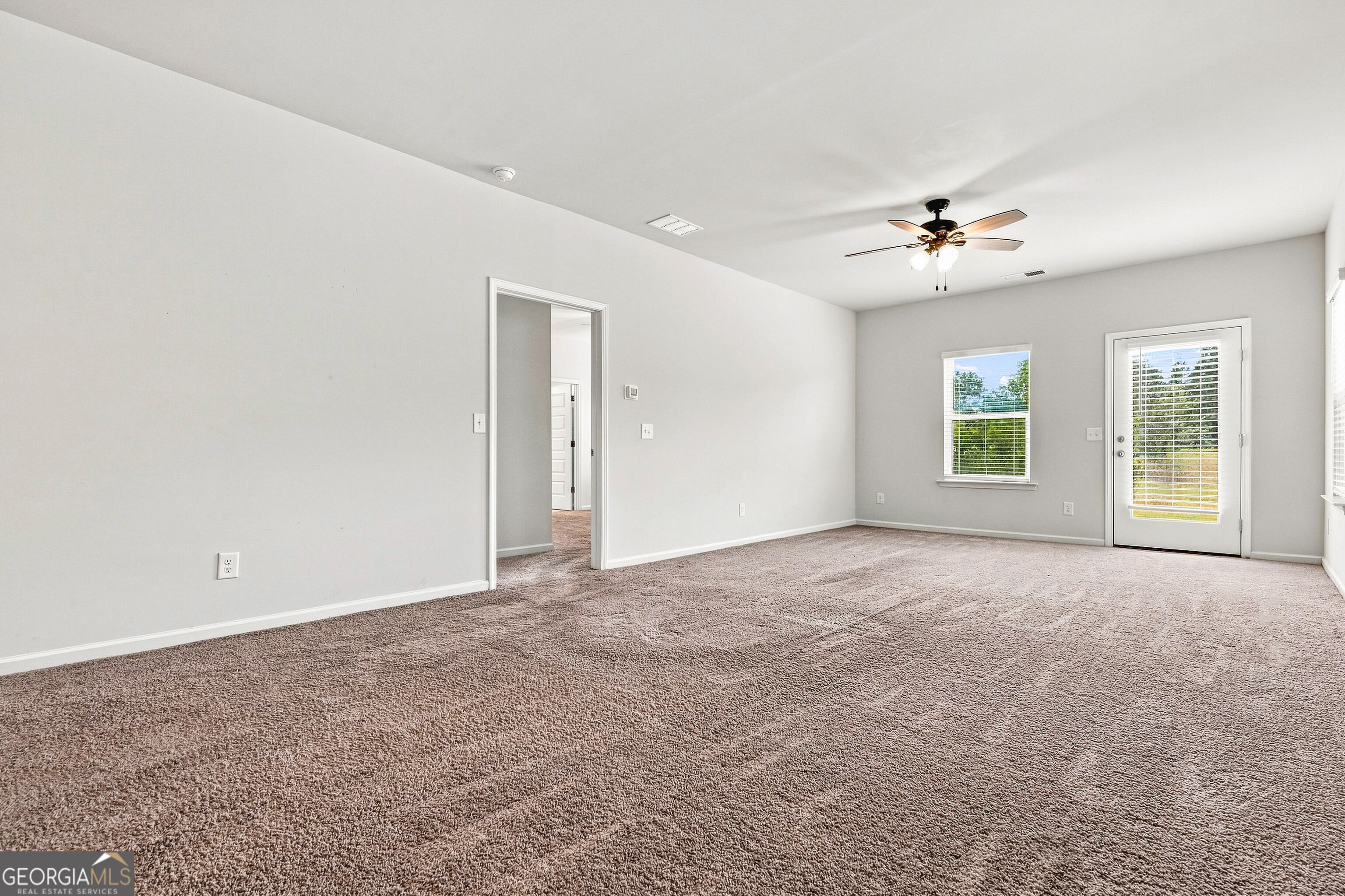 7 Crossroad Circle Property Photo 17