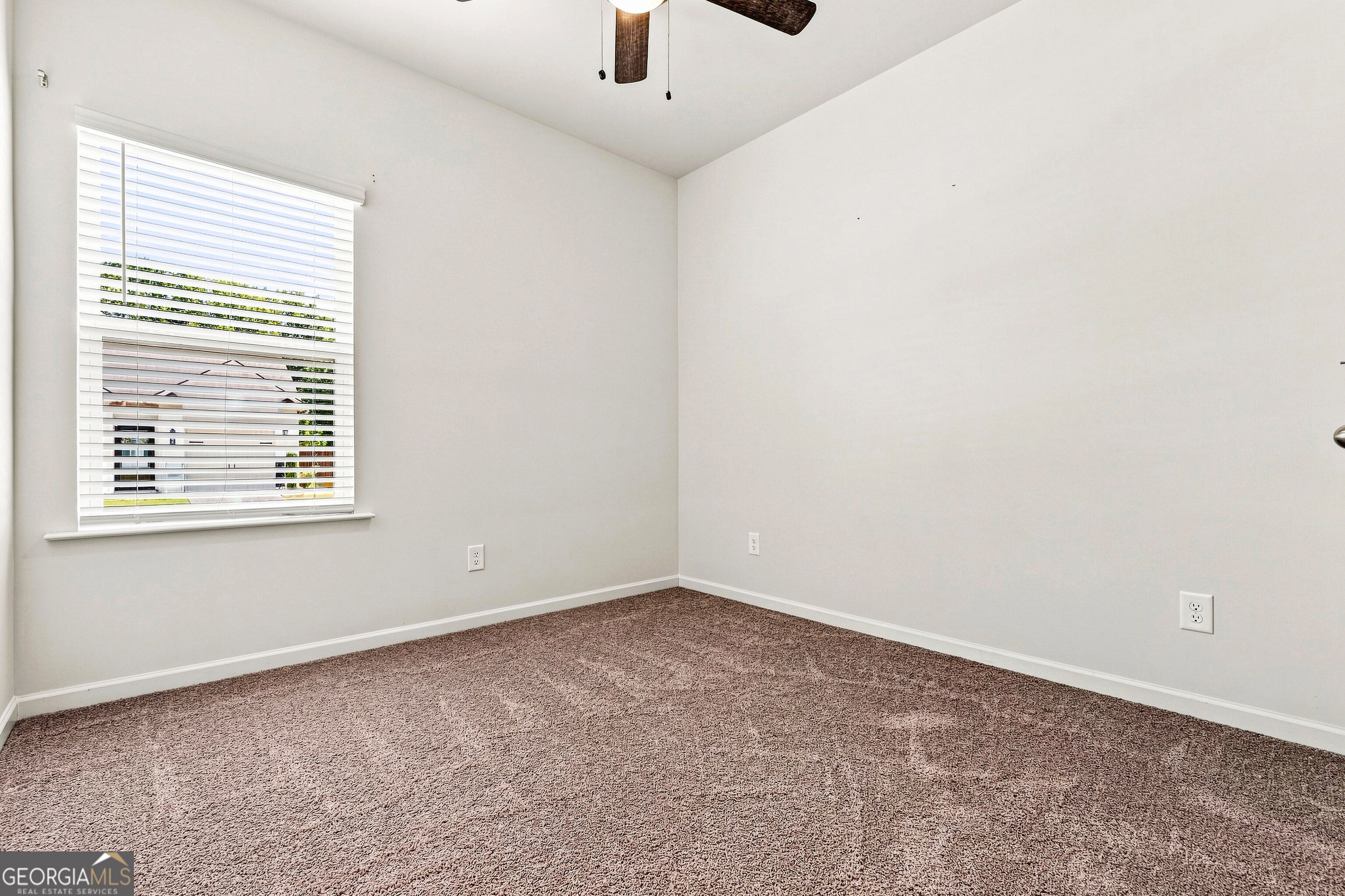 7 Crossroad Circle Property Photo 29