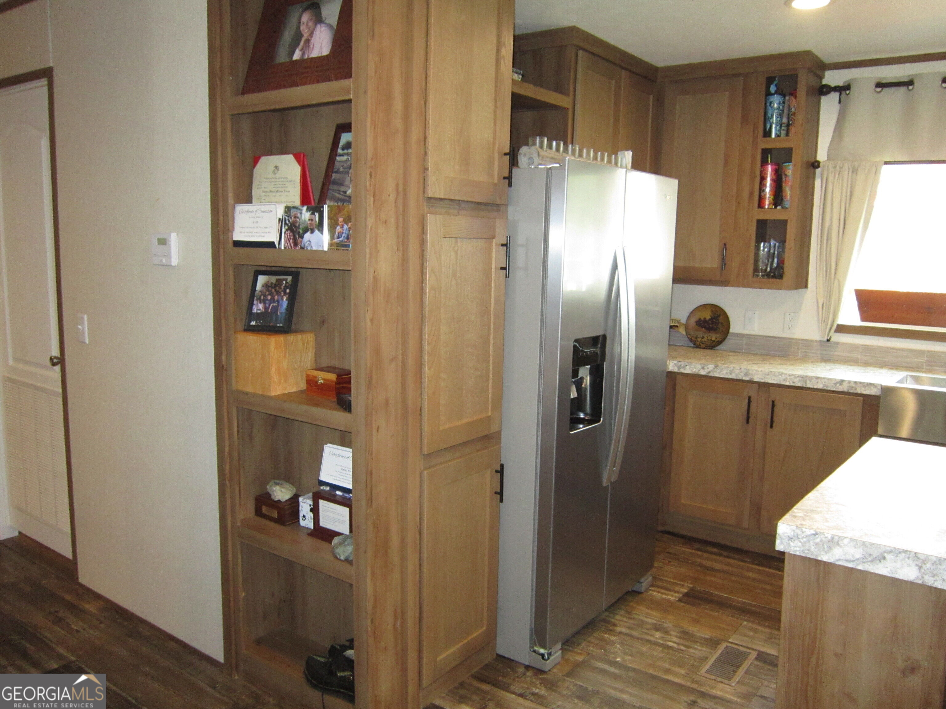 374 Robin Lane # 374r Property Photo 8
