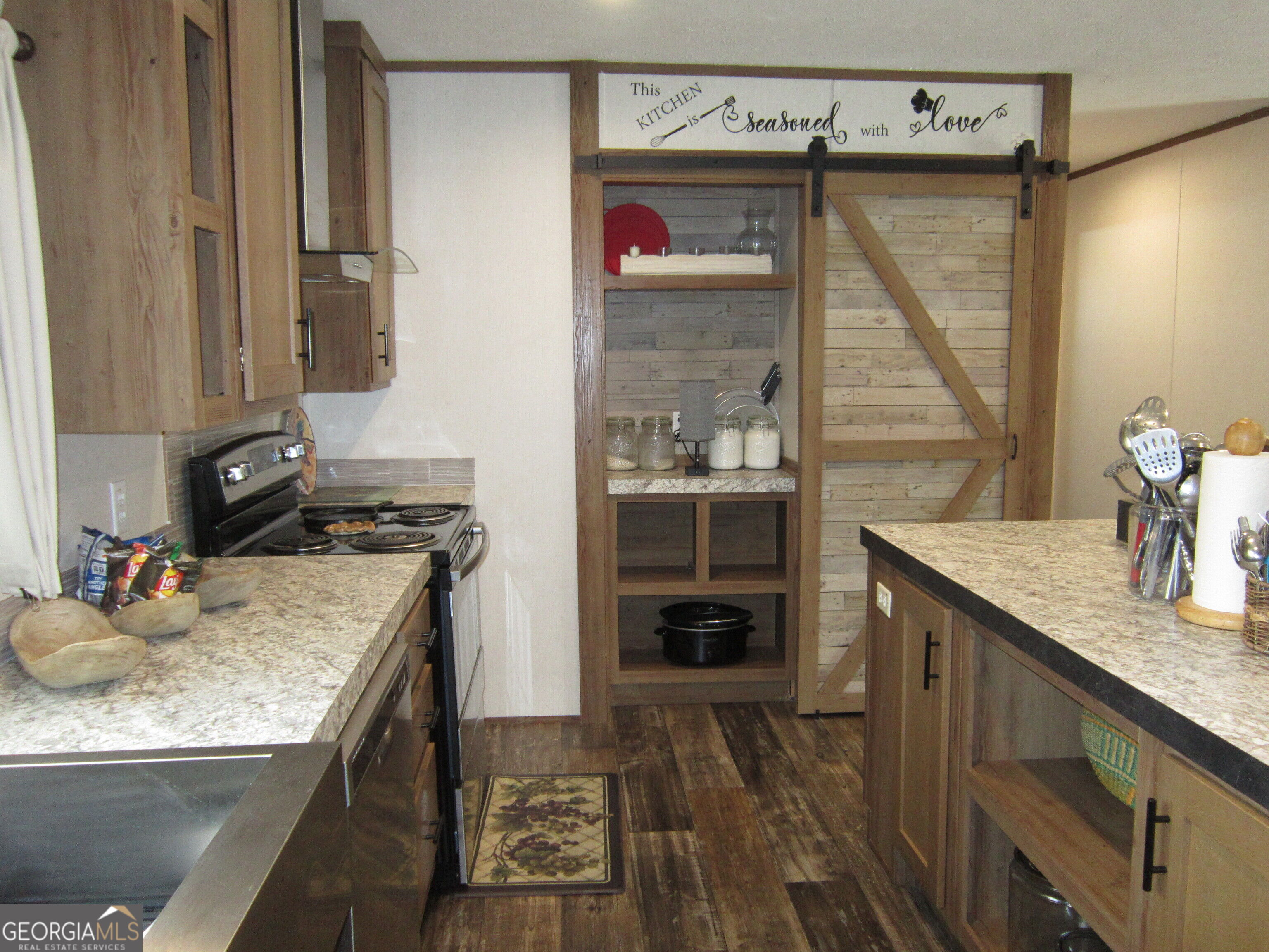 374 Robin Lane # 374r Property Photo 10