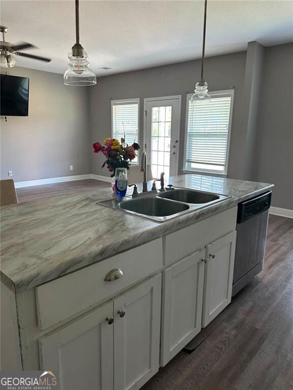 409 Pivot Point Property Photo 7
