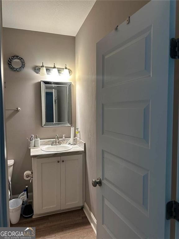 409 Pivot Point Property Photo 31