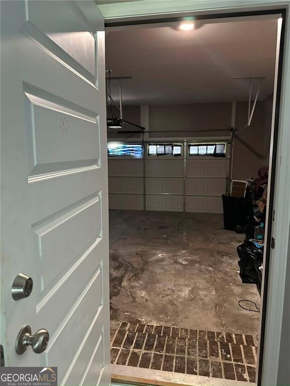 409 Pivot Point Property Photo 34