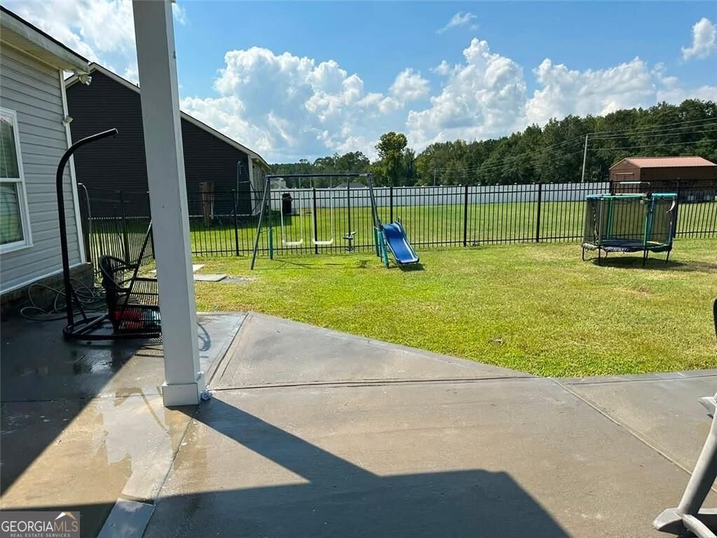 409 Pivot Point Property Photo 36