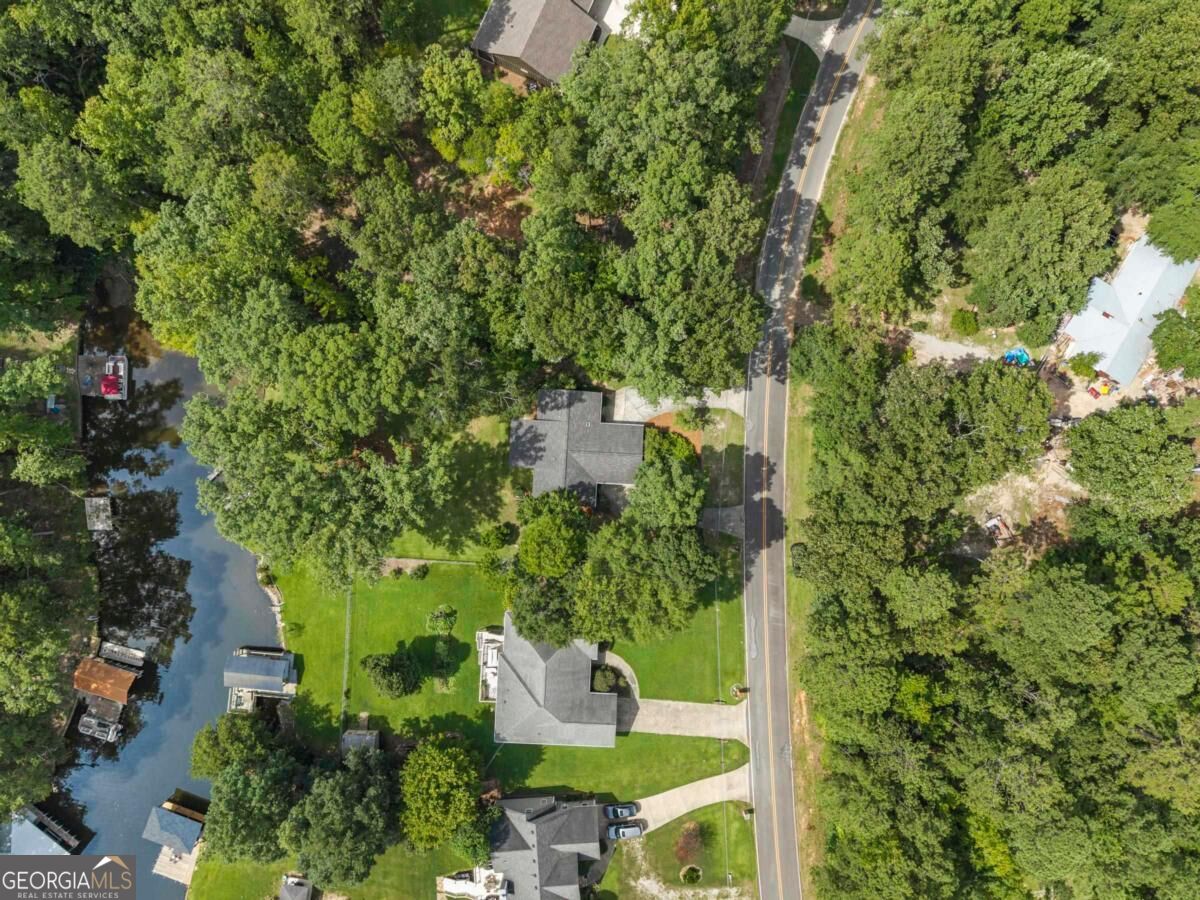 197 Southshore Road Property Photo 7