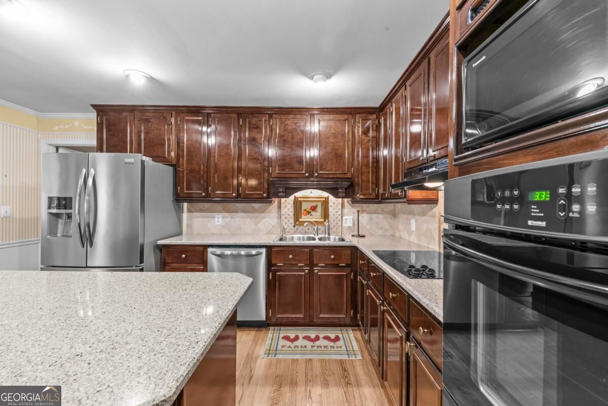 197 Southshore Road Property Photo 19
