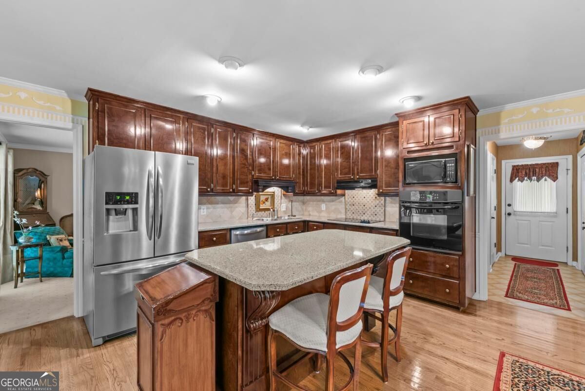 197 Southshore Road Property Photo 21