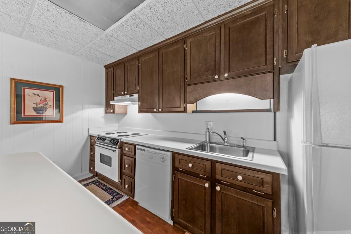 197 Southshore Road Property Photo 39