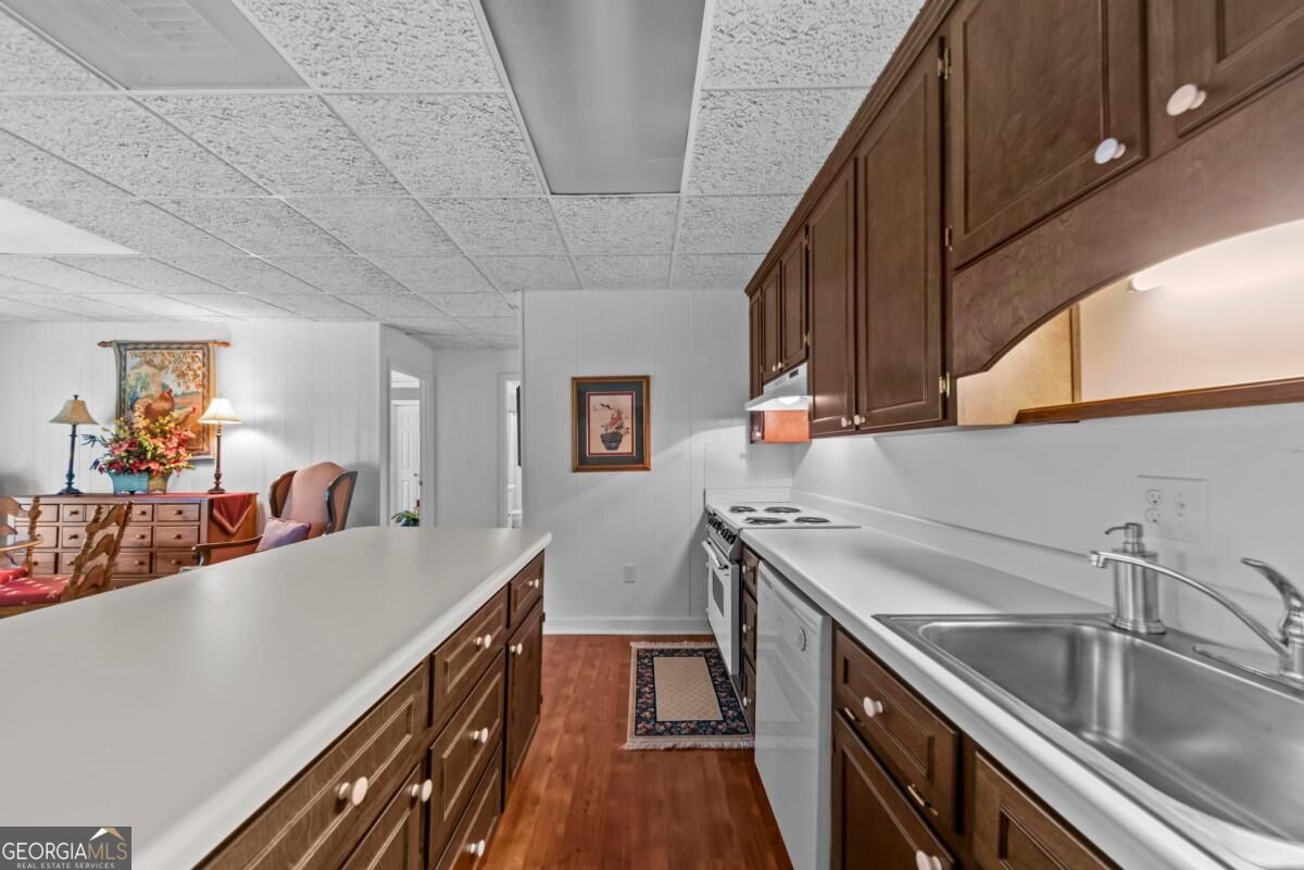 197 Southshore Road Property Photo 40